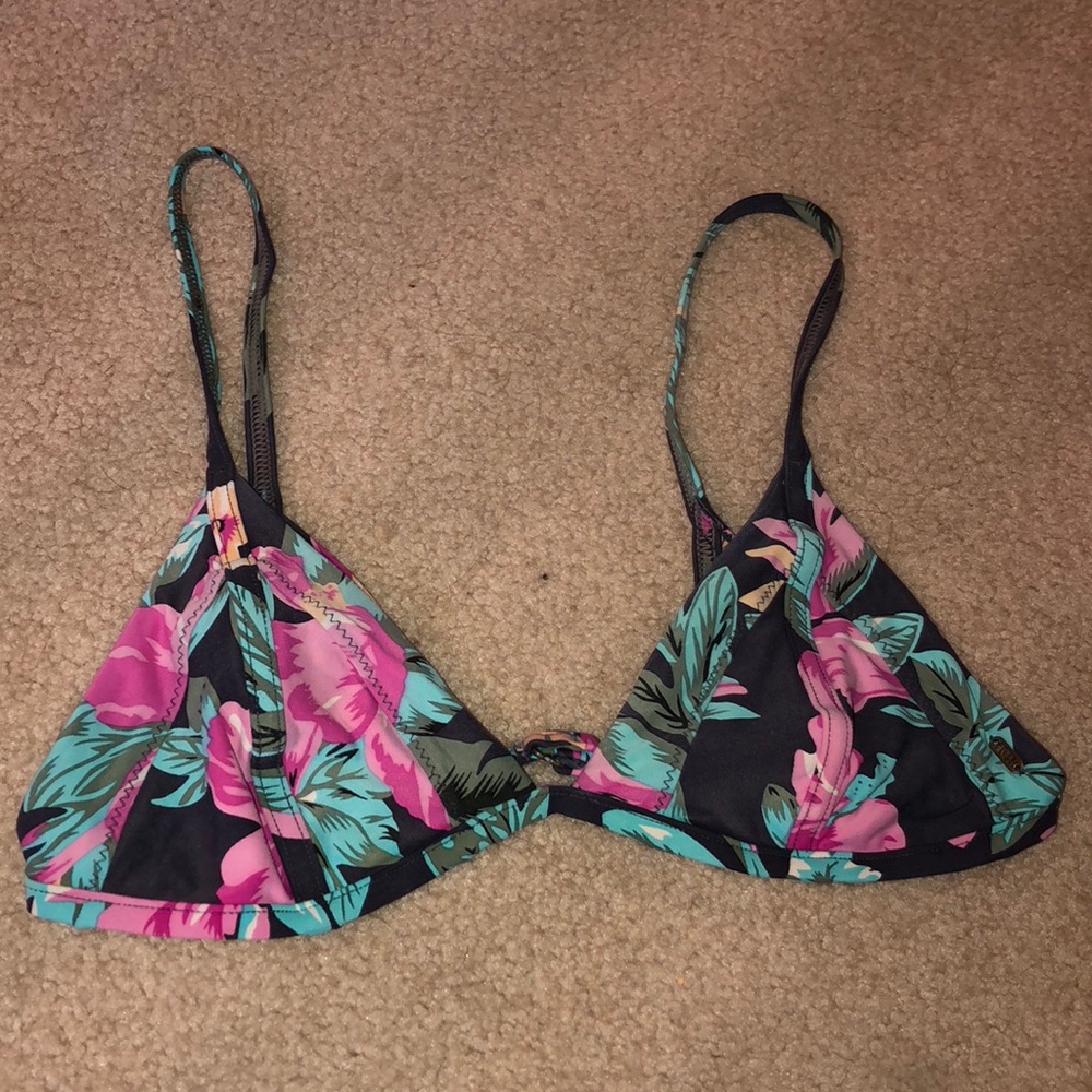 Bikini top